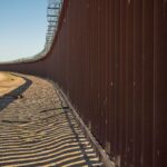 Valla fronteriza y vigilancia en la frontera sur española